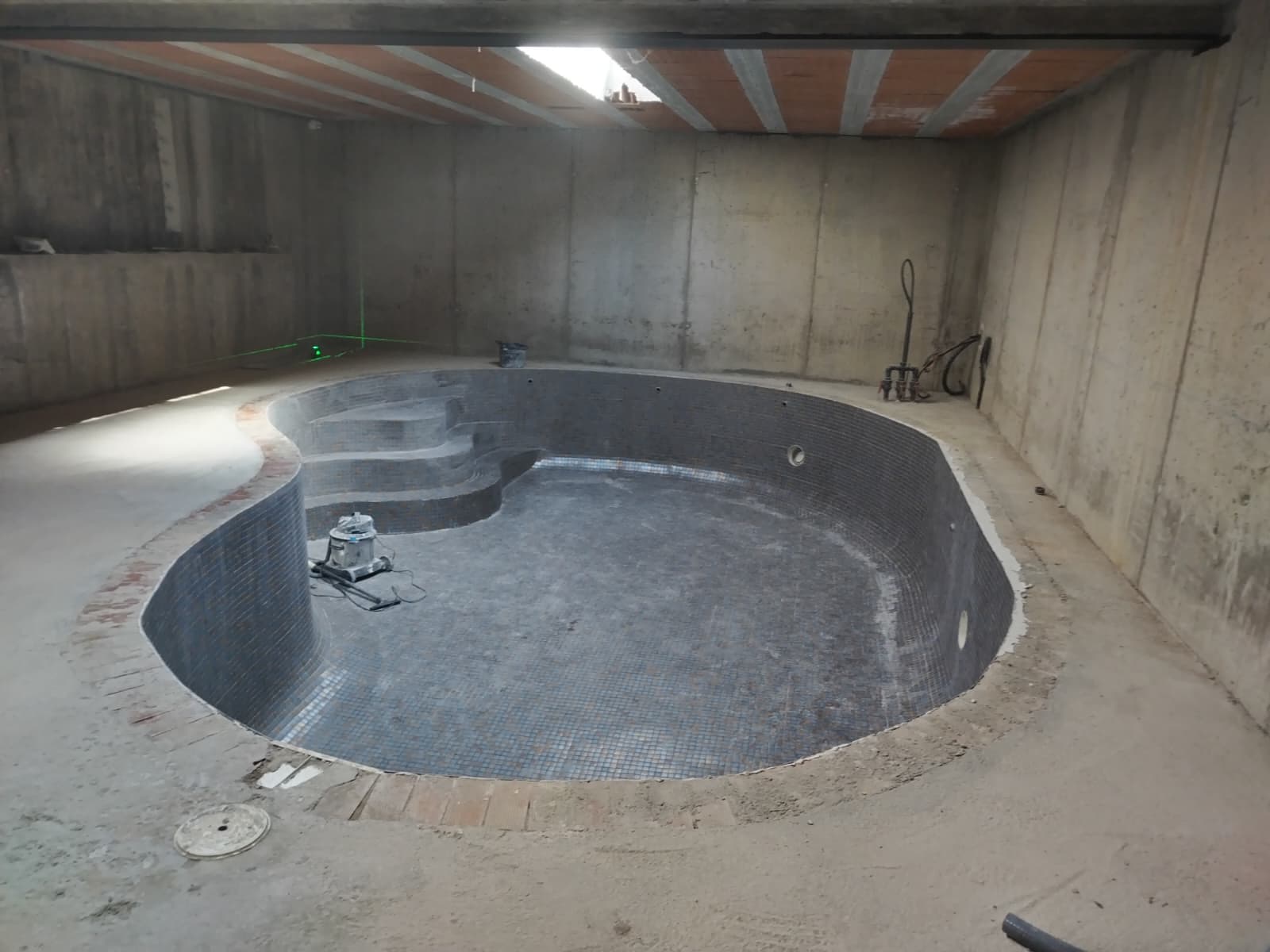 reforma integral de una piscina particular en Toledo